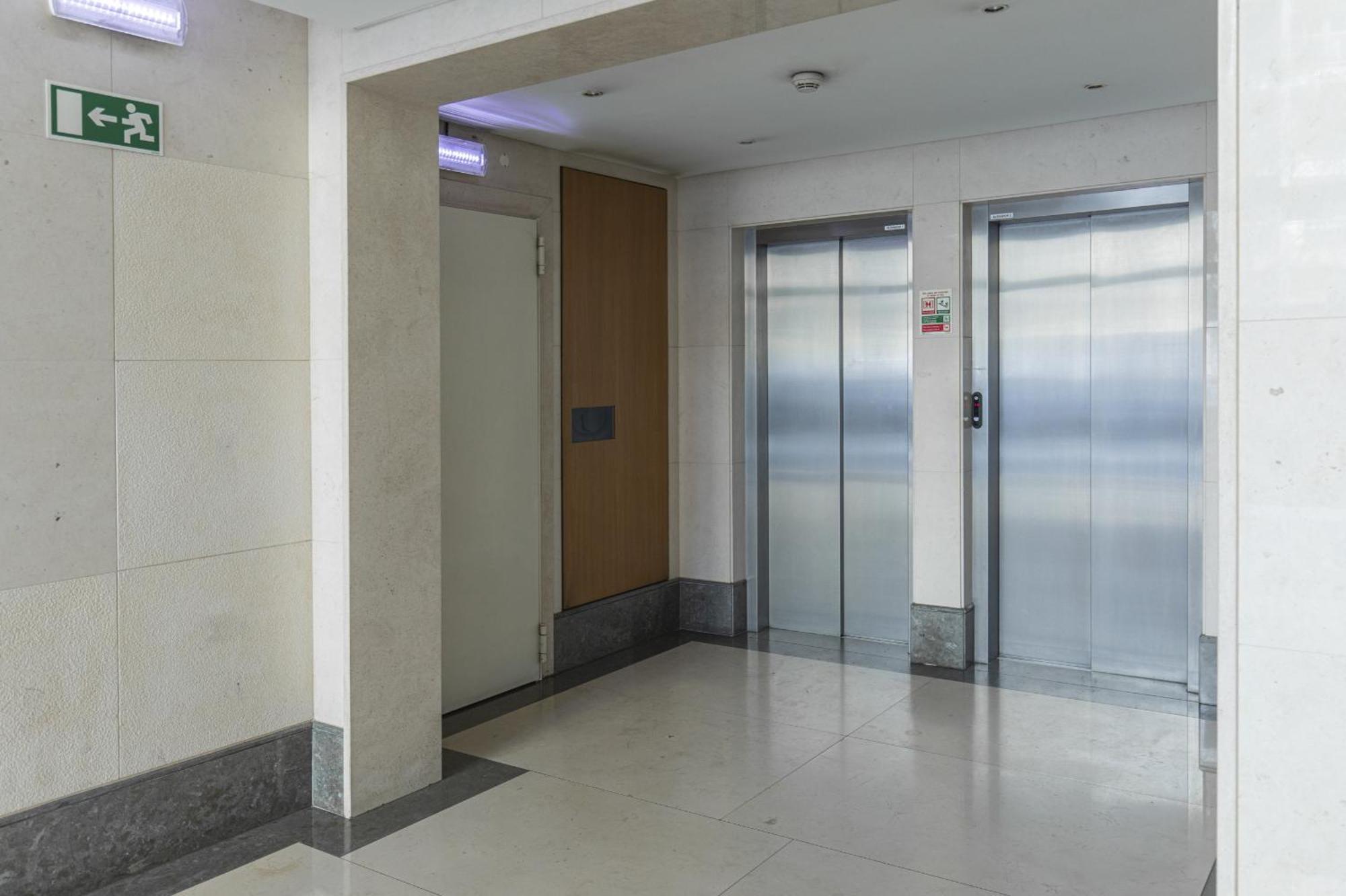 2 Bedroom Large Apartment By Innkeeper Lisboa Exterior foto
